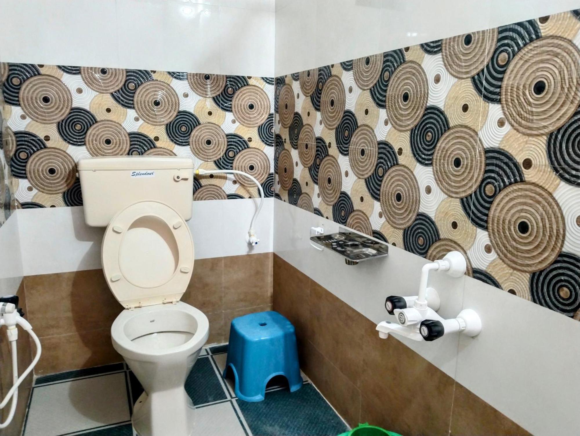 Funky Monkey Home Stay Хампі Екстер'єр фото